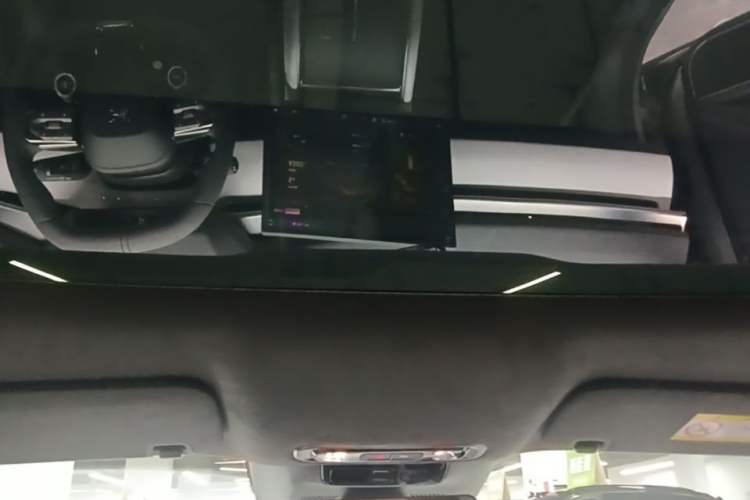 Used XPeng P7 2025 Model—702 Long Range Ultra Headliner