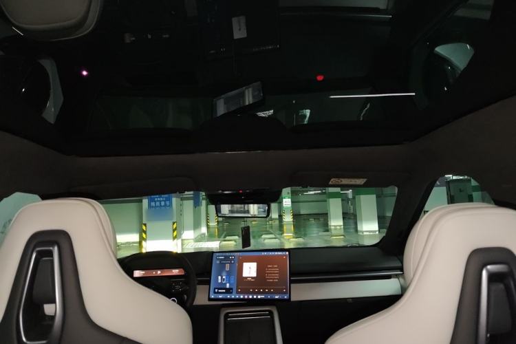 Used XPeng P7 2025 Model—702 Long Range Ultra Headliner