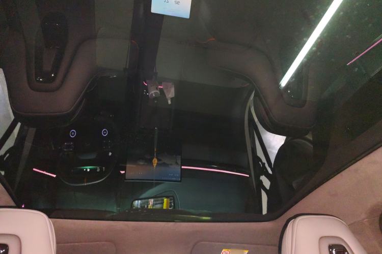 Used XPeng P7 2025 Model—750 All-Wheel-Drive Pengyi Ultra Headliner