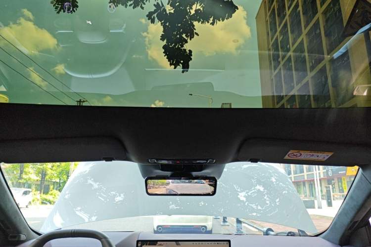 Used XPeng P7 2025 Model—820 Ultra Long Range Ultra Headliner