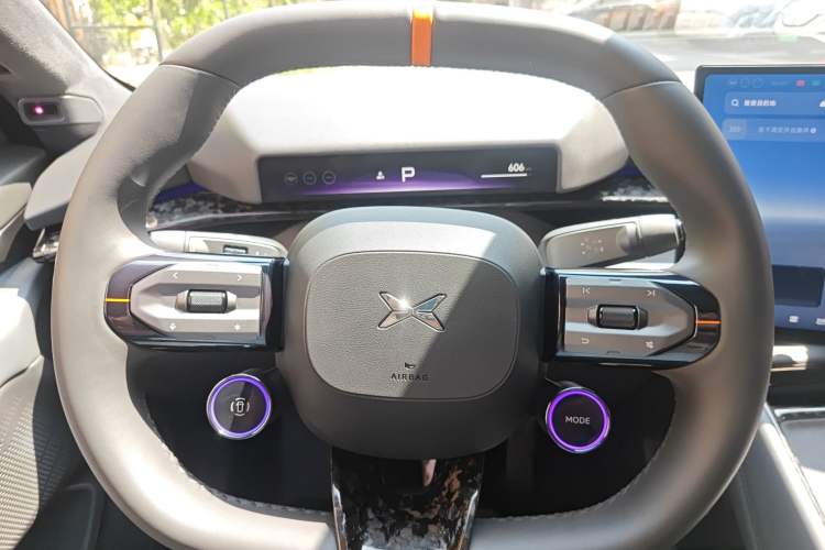 Used XPeng P7 2025 Model—750 All-Wheel-Drive Pengyi Ultra Instrument Cluster