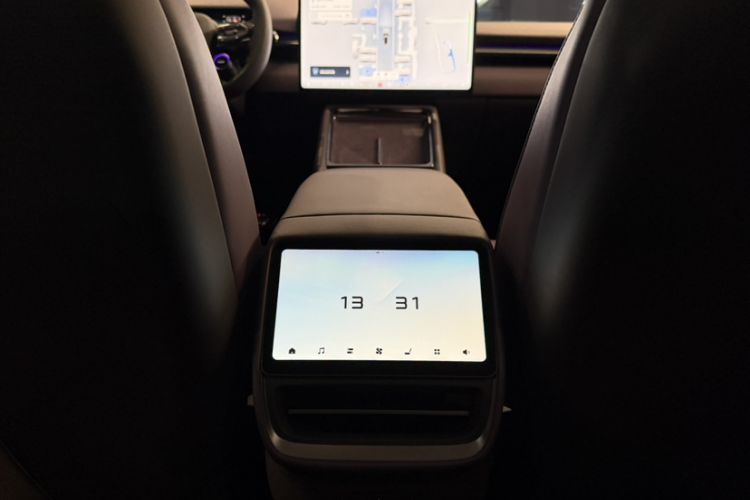 Used XPeng P7 2025 Model—820 Ultra Long Range Ultra Interior 3