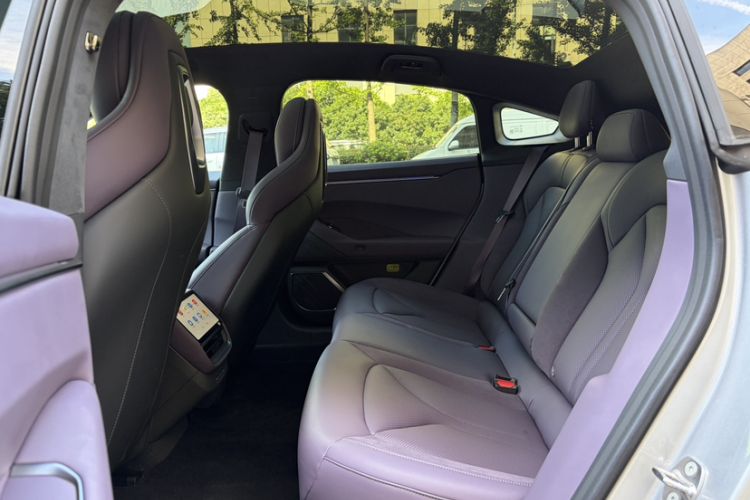 Used XPeng P7 2025 Model 702 Max Interior 9