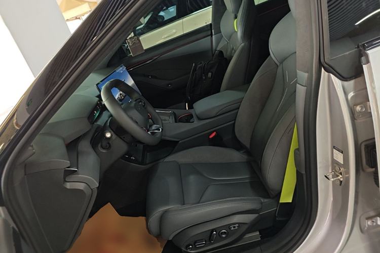 Used XPeng P7 2025 Model—702 Long Range Ultra Left Front Seat