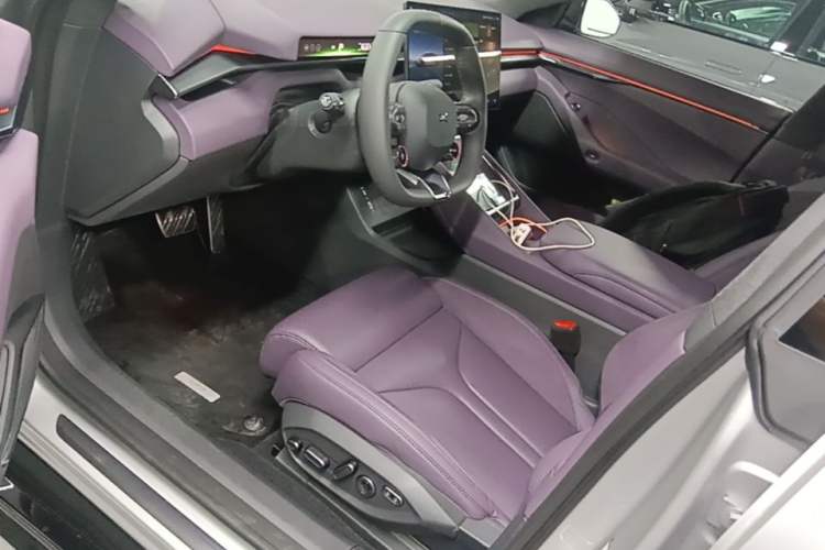 Used XPeng P7 2025 Model—702 Long Range Ultra Left Front Seat