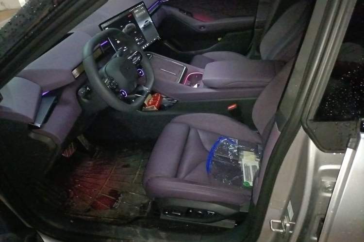 Used XPeng P7 2025 Model—702 Long Range Ultra Left Front Seat