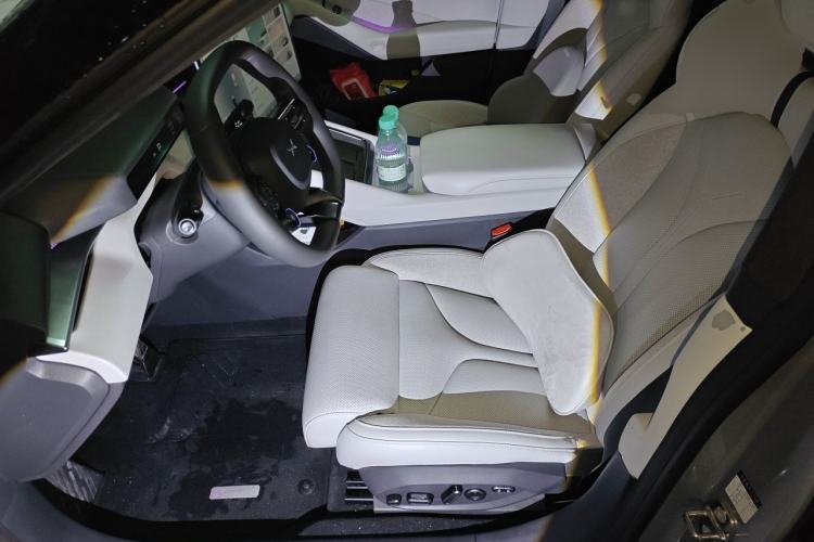 Used XPeng P7 2025 Model—702 Long Range Ultra Left Front Seat