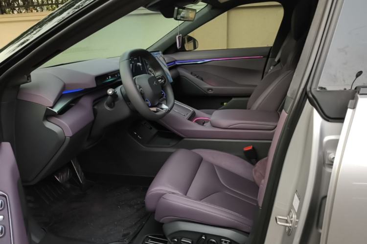 Used XPeng P7 2025 Model—820 Ultra Long Range Ultra Left Front Seat
