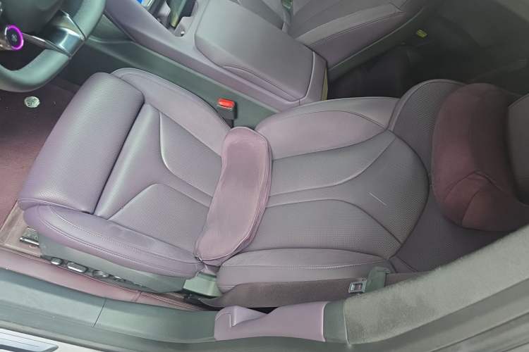 Used XPeng P7 2025 Model—702 Long Range Ultra Left Front Seat