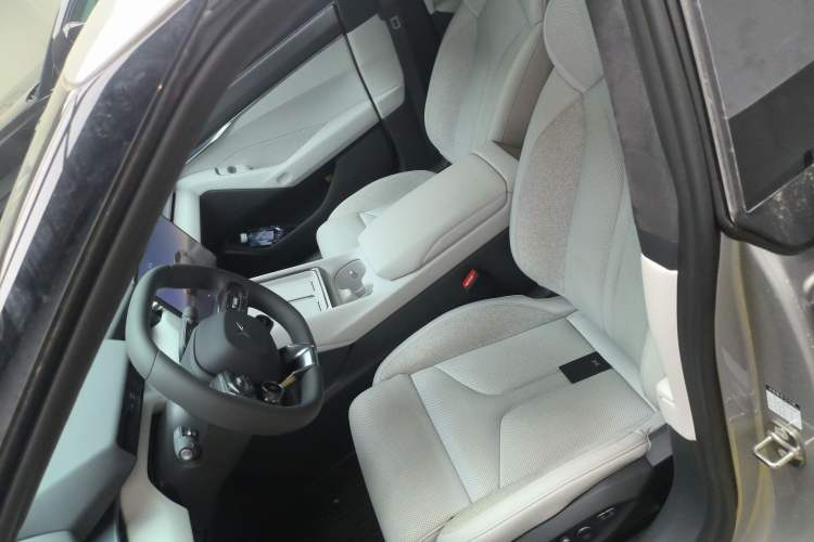 Used XPeng P7 2025 Model—820 Ultra Long Range Ultra Left Front Seat