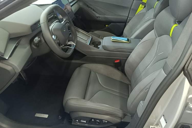 Used XPeng P7 2025 Model—820 Ultra Long Range Ultra Left Front Seat