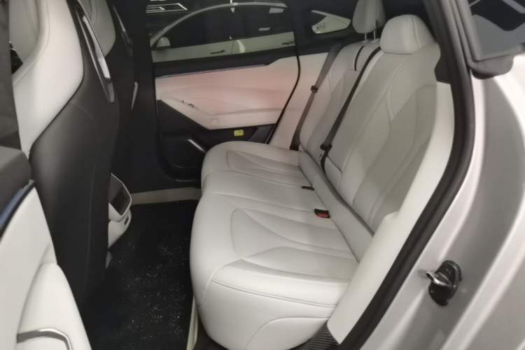 Used XPeng P7 2025 Model—702 Long Range Ultra Left Rear Seat