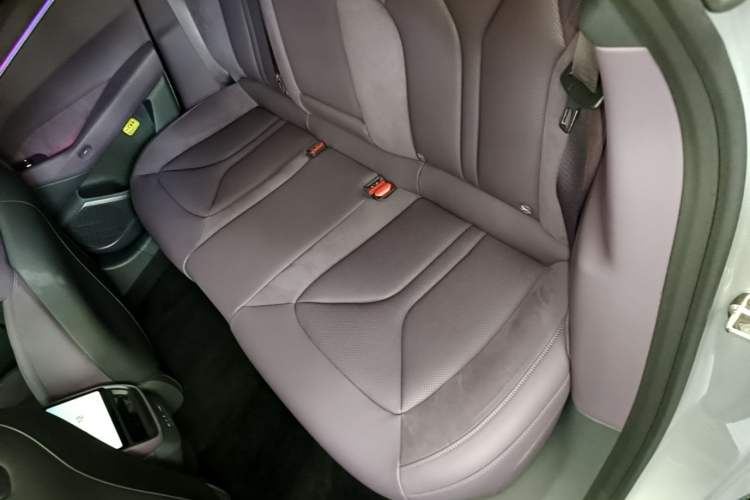 Used XPeng P7 2025 Model—820 Ultra Long Range Ultra Left Rear Seat
