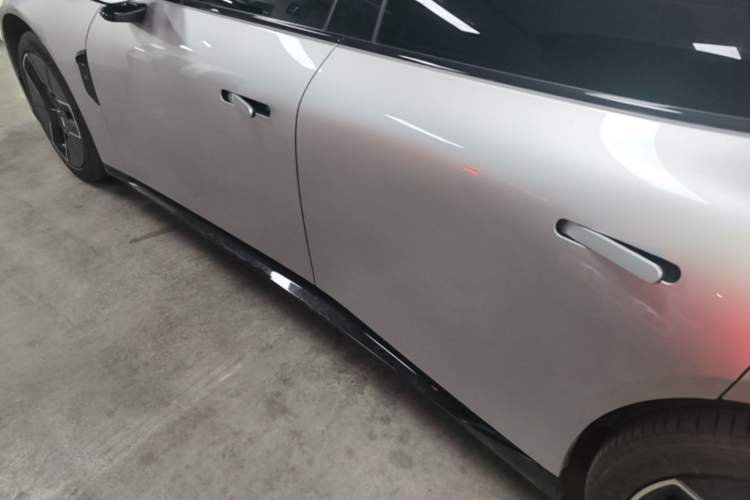 Used XPeng P7 2025 Model—820 Ultra Long Range Ultra Left Side Sill