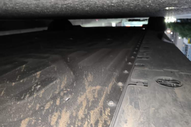 Used XPeng P7 2025 Model—820 Ultra Long Range Ultra Left Side Sill