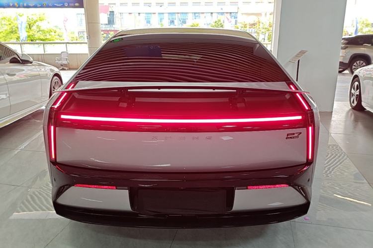 Used XPeng P7 2025 Model—702 Long Range Ultra Rear