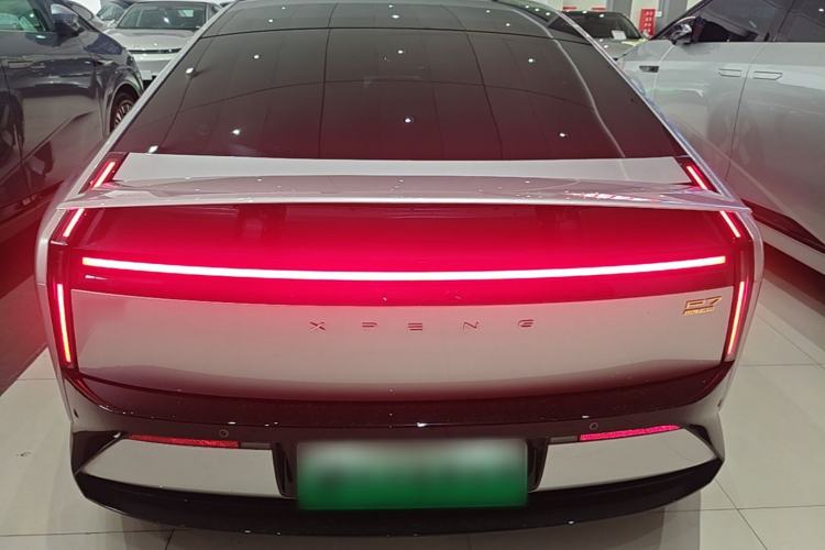 Used XPeng P7 2025 Model—820 Ultra Long Range Ultra Rear