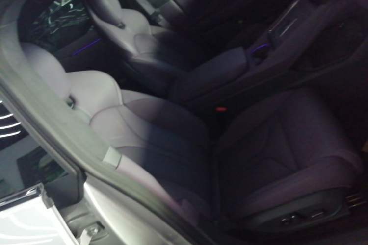 Used XPeng P7 2025 Model 702 Max Right Front Seat