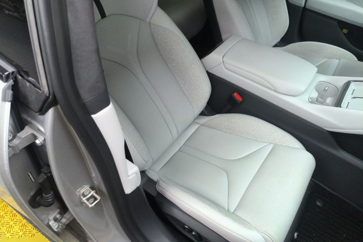 Used XPeng P7 2025 Model—820 Ultra Long Range Ultra Right Front Seat