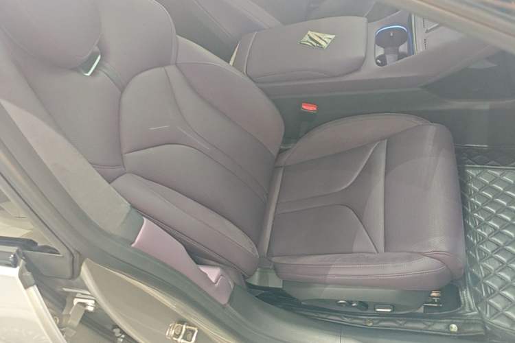 Used XPeng P7 2025 Model—820 Ultra Long Range Ultra Right Front Seat