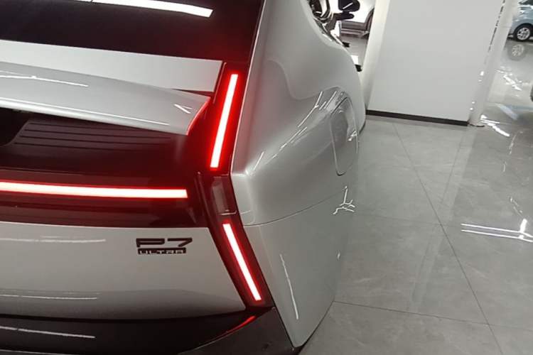 Used XPeng P7 2025 Model—702 Long Range Ultra Right Rear Taillight