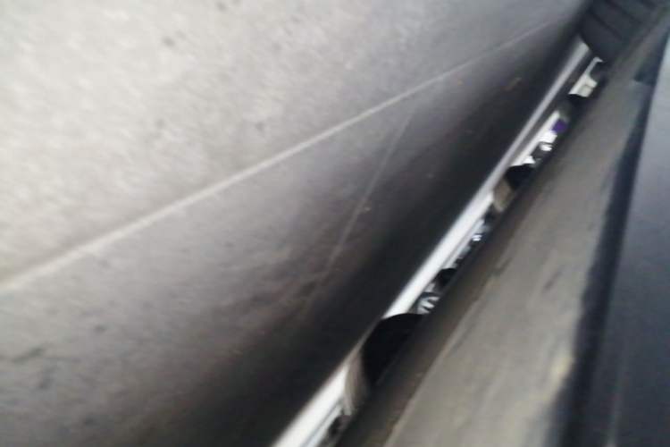 Used XPeng P7 2025 Model 702 Max Right Side Sill