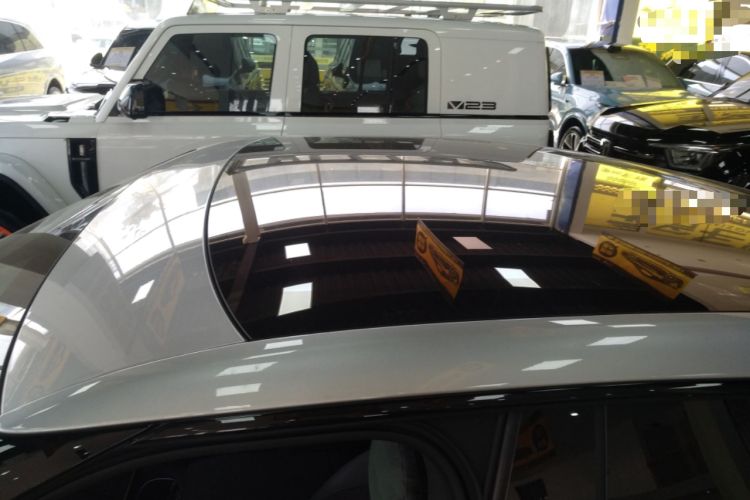Used XPeng P7 2025 Model—702 Long Range Ultra Roof