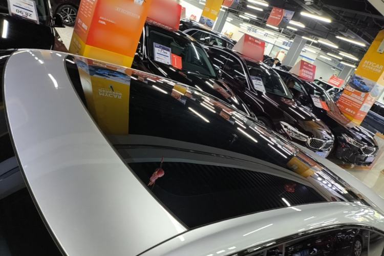 Used XPeng P7 2025 Model—702 Long Range Ultra Roof