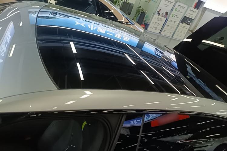Used XPeng P7 2025 Model—820 Ultra Long Range Ultra Roof