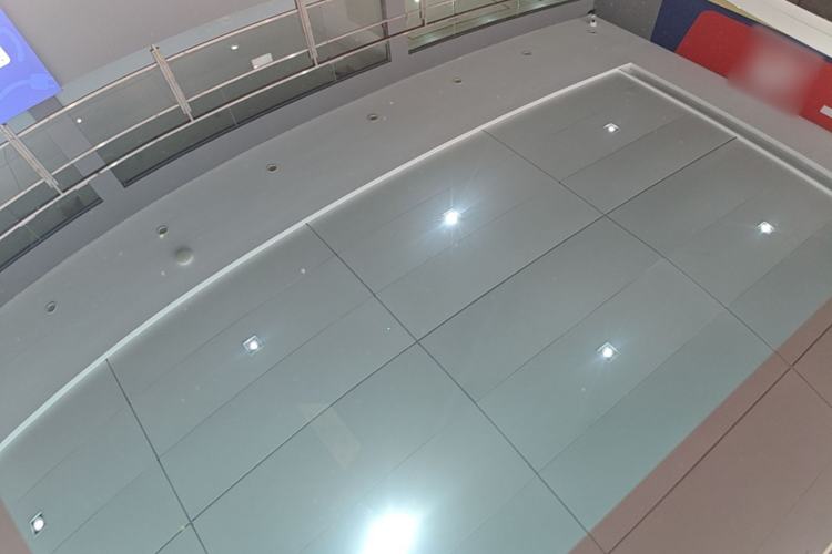 Used XPeng P7 2025 Model—820 Ultra Long Range Ultra Roof