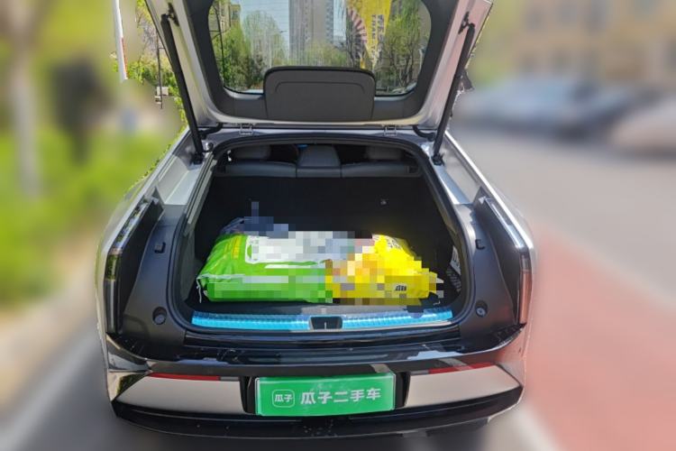 Used XPeng P7 2025 Model—750 All-Wheel-Drive Pengyi Ultra Trunk