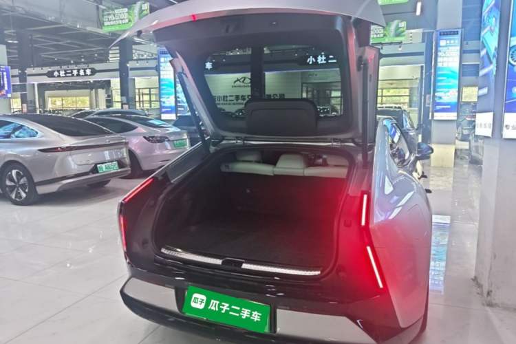Used XPeng P7 2025 Model—702 Long Range Ultra Trunk