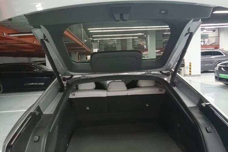 Used XPeng P7 2025 Model 702 Max Trunk