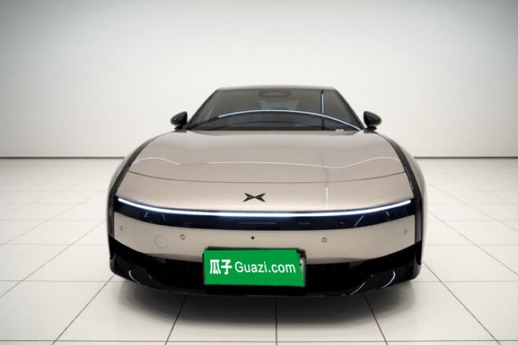 Used XPeng P7 2025 Model—750 All-Wheel-Drive High-Performance Ultra Exterior 3