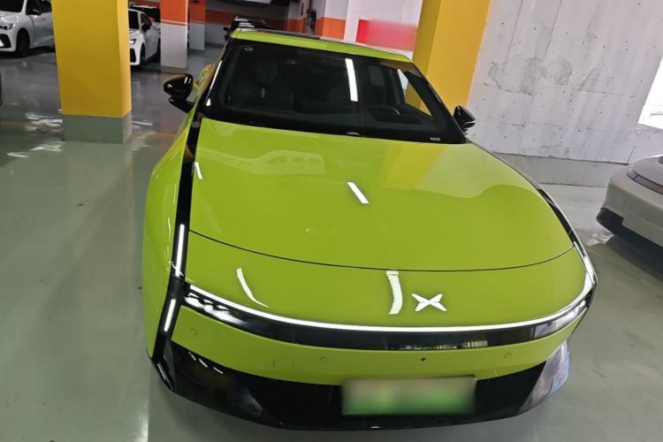 Used XPeng P7 2025 Model—750 All-Wheel-Drive High-Performance Ultra Front