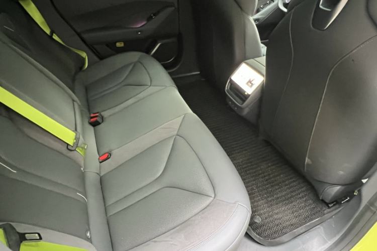 Used XPeng P7 2025 Model—820 Ultra Long Range Ultra Interior 4