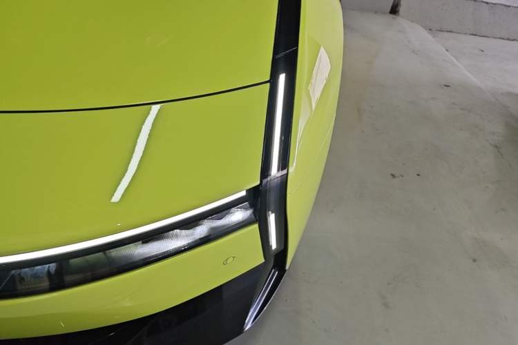 Used XPeng P7 2025 Model—750 All-Wheel-Drive High-Performance Ultra Left Front Headlight