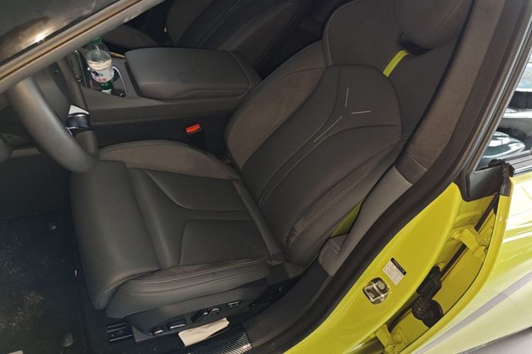 Used XPeng P7 2025 Model—702 Long Range Ultra Left Front Seat