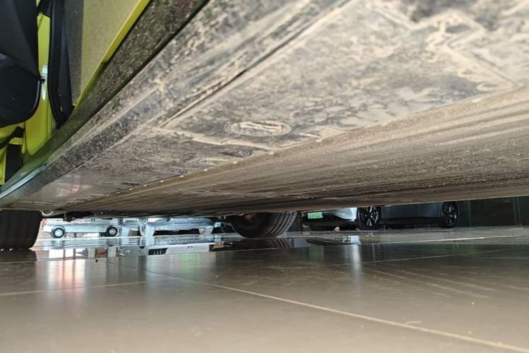 Used XPeng P7 2025 Model—702 Long Range Ultra Left Side Sill