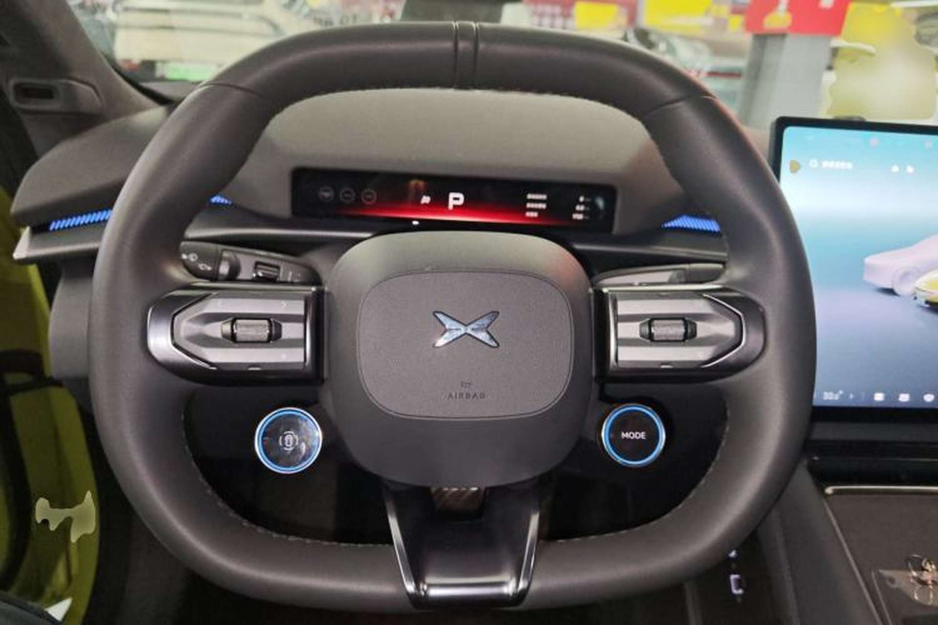 Used XPeng P7 2025 Model—702 Long Range Ultra Steering Wheel
