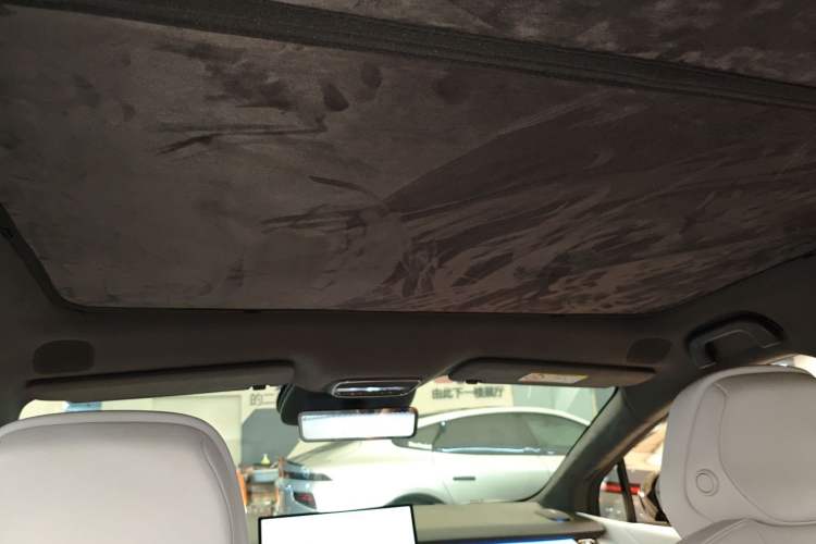 Used XPeng P7+ 2024 Long-Range Max Headliner