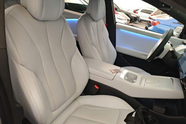 Used XPeng P7+ 2024 Long-Range Max Right Front Seat