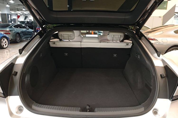 Used XPeng P7+ 2024 Long-Range Max Trunk