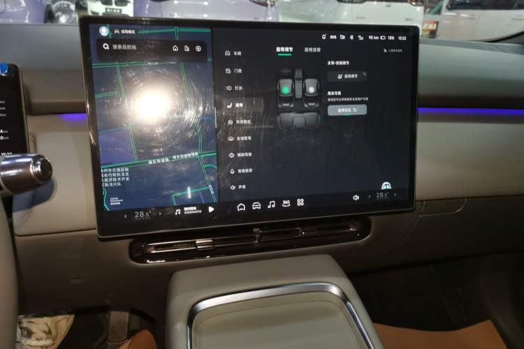 Used XPeng P7+ 2024 Long-Range Max Audio And AC Panel