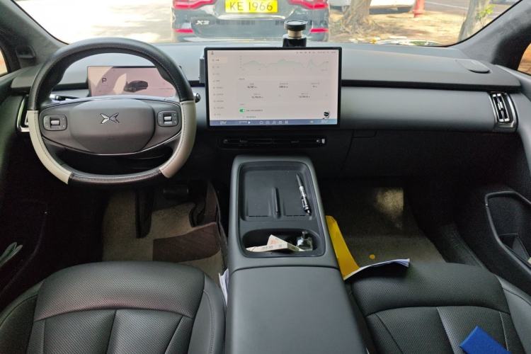 Used XPeng P7+ 2024 Long-Range Max Center Console