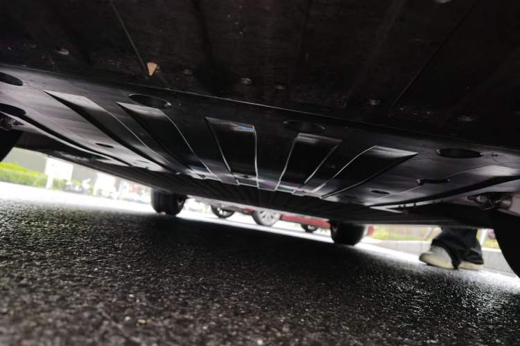 Used XPeng P7+ 2024 Long-Range Max Chassis Front