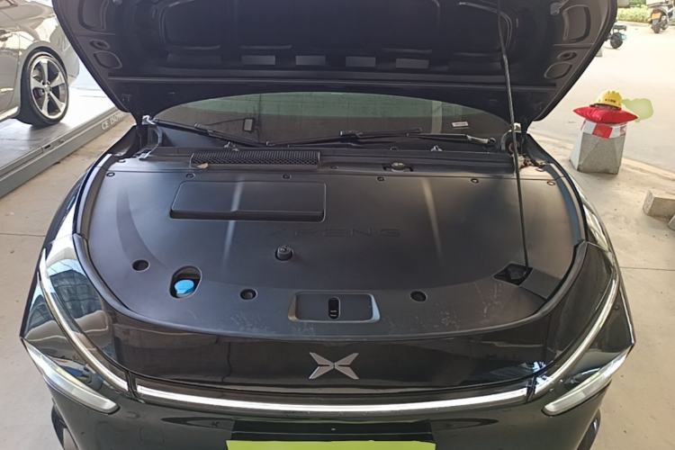 Used XPeng P7+ 2024 Long-Range Max Engine Bay