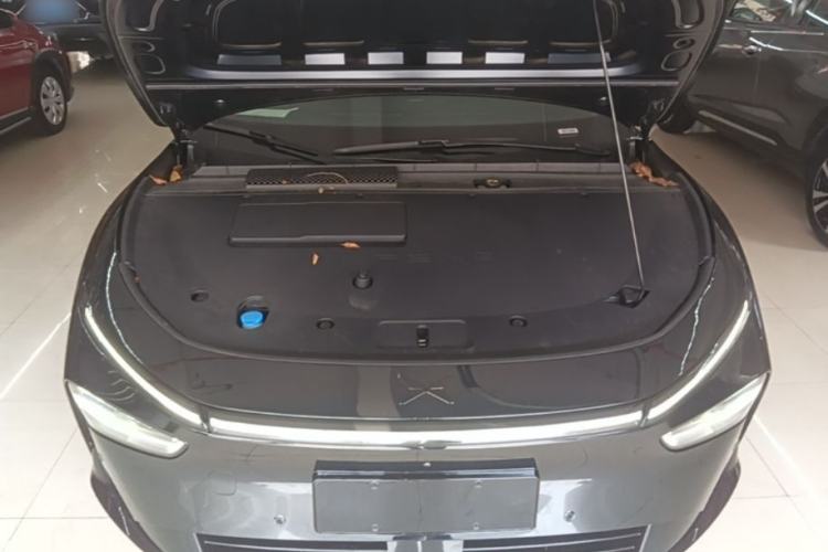 Used XPeng P7+ 2024 Ultra-Long Range Max Engine Bay