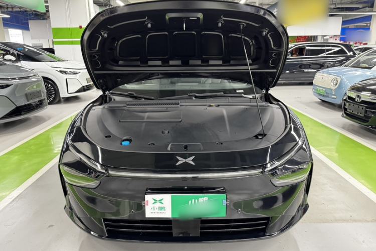 Used XPeng P7+ 2024 Long-Range Max Engine Bay