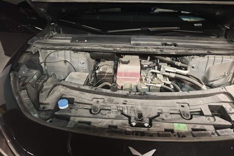 Used XPeng P7+ 2024 Ultra-Long Range Max Engine Bay